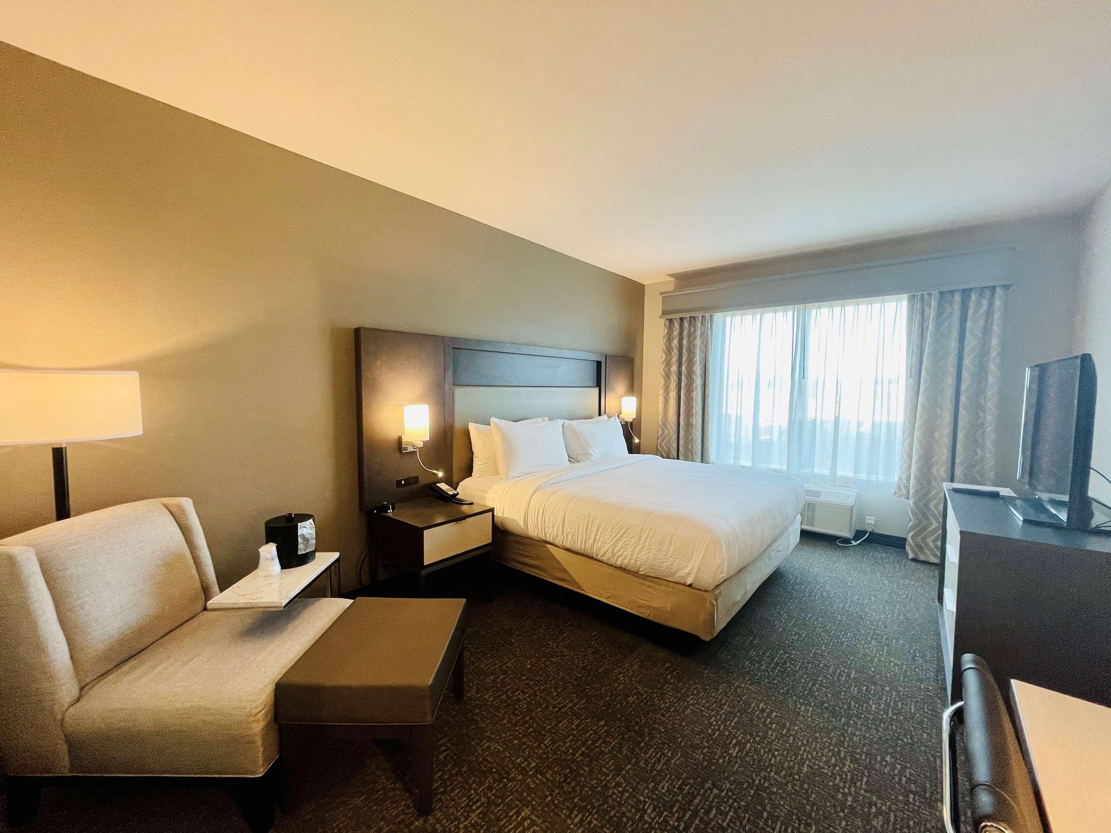 Best Western Plus Executive Residency Jackson Northeast Esterno foto
