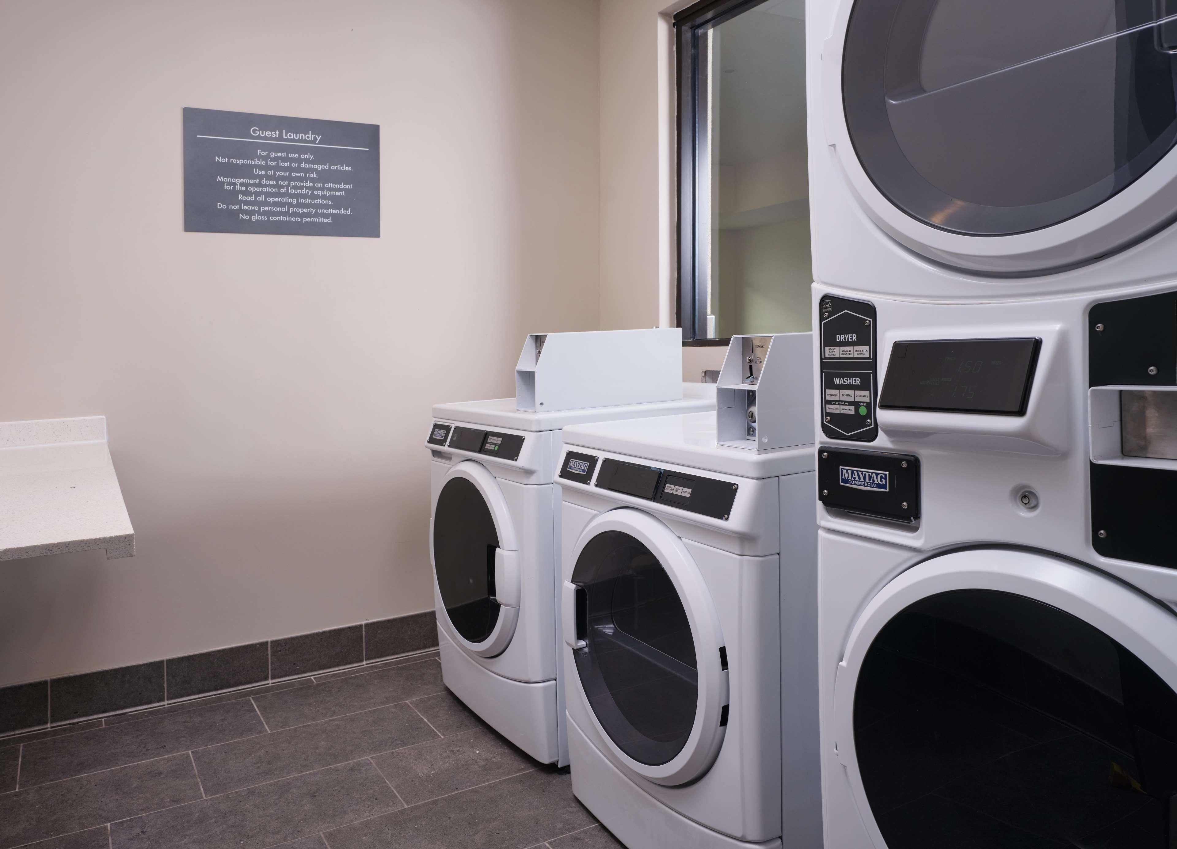Best Western Plus Executive Residency Jackson Northeast Esterno foto